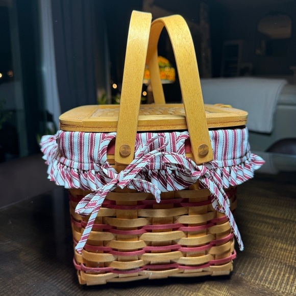 Longaberger 1997 Sweetheart Remembrance Weekend Basket RED Combo Both Liners - Picture 4 of 13